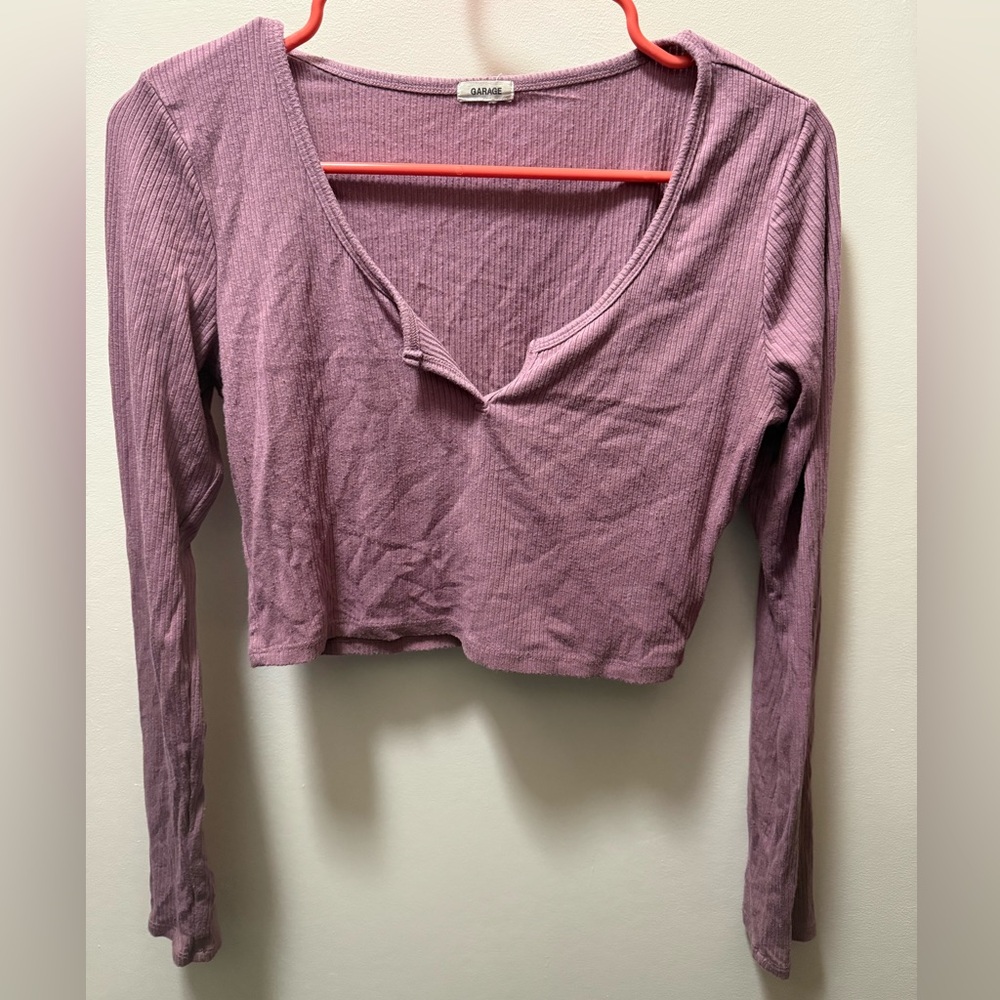 Garage Ribbed V-Neck Crop Top - Purple